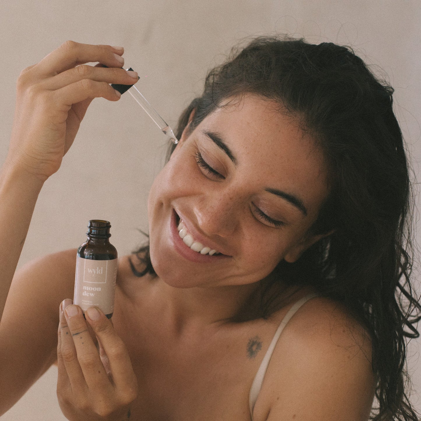 Moon Dew Serum